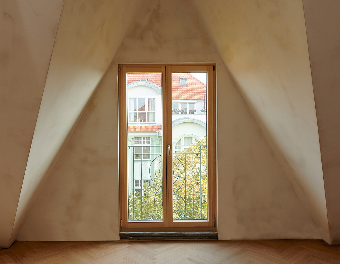 Gabriele Riesner, Architektin, Berlin, Dachgeschossausbau eines Mietshauses in Berlin-Steglitz, Dachgeschossausbau